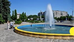 У місті Нікополі на Дніпропетровщині запускають фонтани — Cуспільне Новини